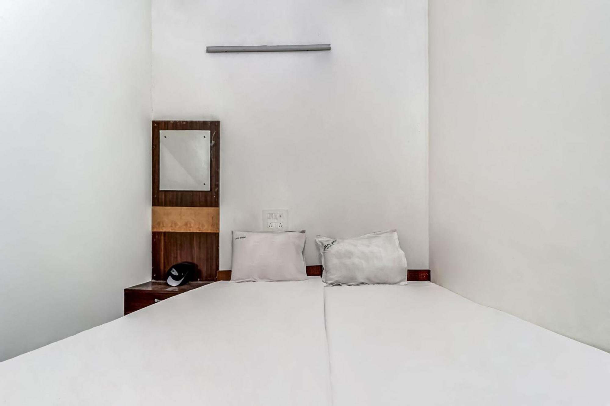 Hotel O Solar Inn تيروباتي المظهر الخارجي الصورة
