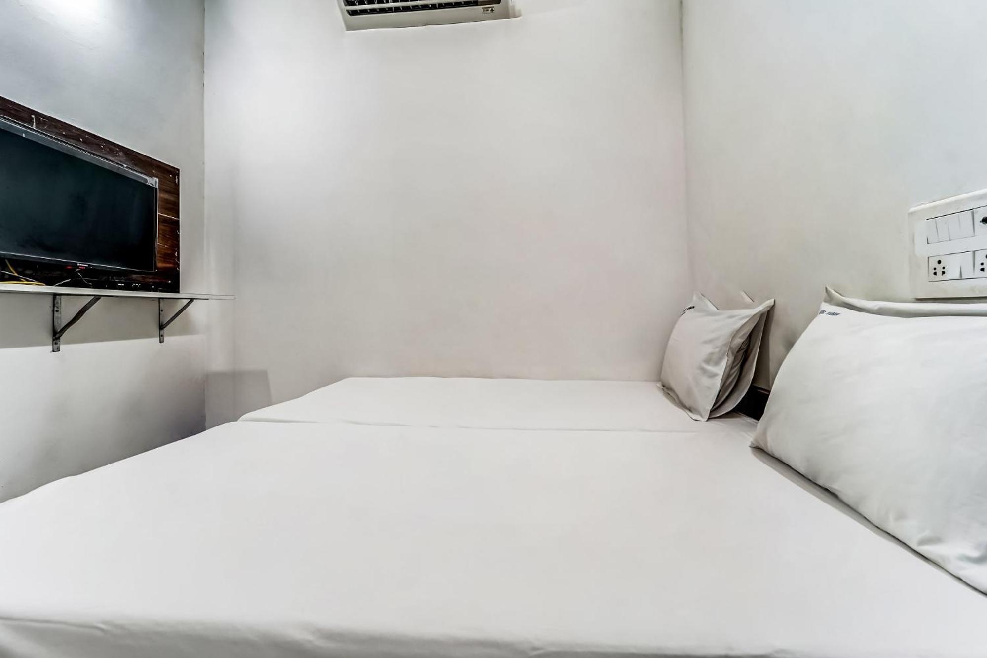 Hotel O Solar Inn تيروباتي المظهر الخارجي الصورة